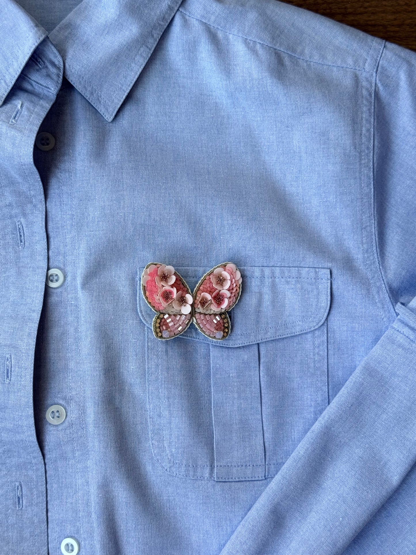 Broszka „Różowy Motyl”