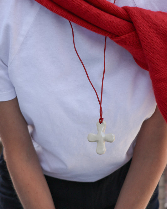 Zawieszka ceramiczna krzyż
