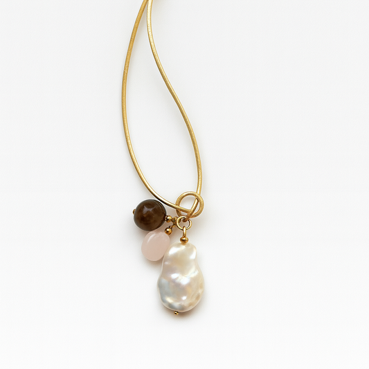 Naszyjnik z barokowej perły i mieszanki kamieni naturalnych