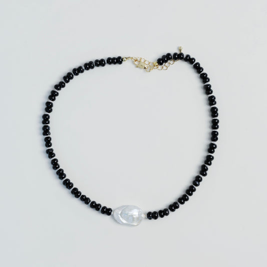 Naszyjnik z agatu, dużej perły barokowej i czeskiego koralika