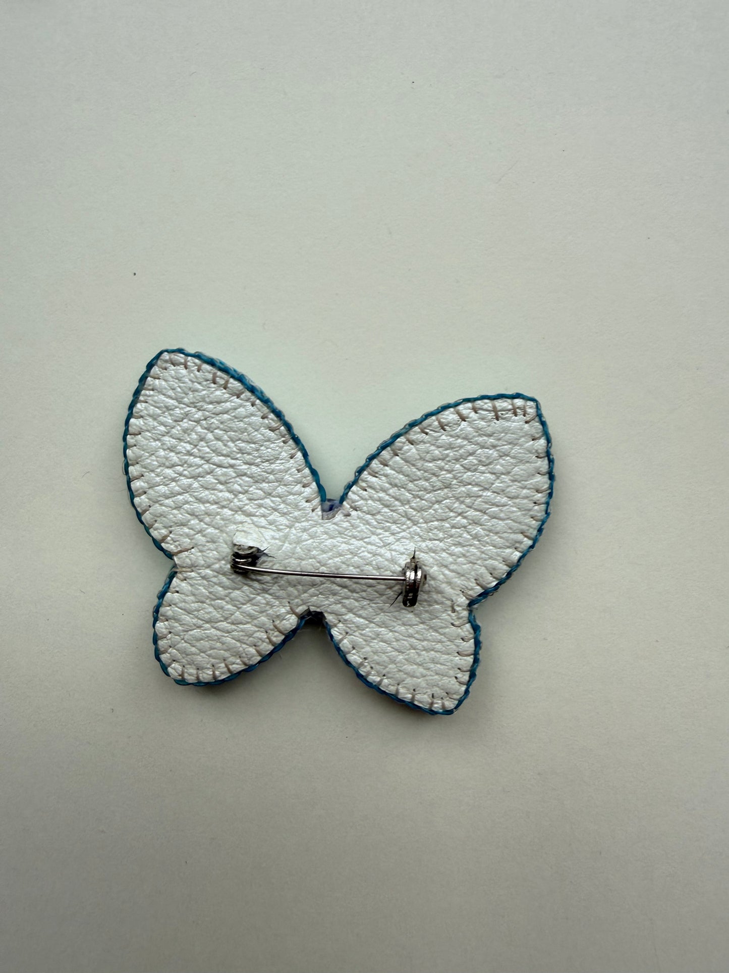 Broszka „Błękitny Motyl”