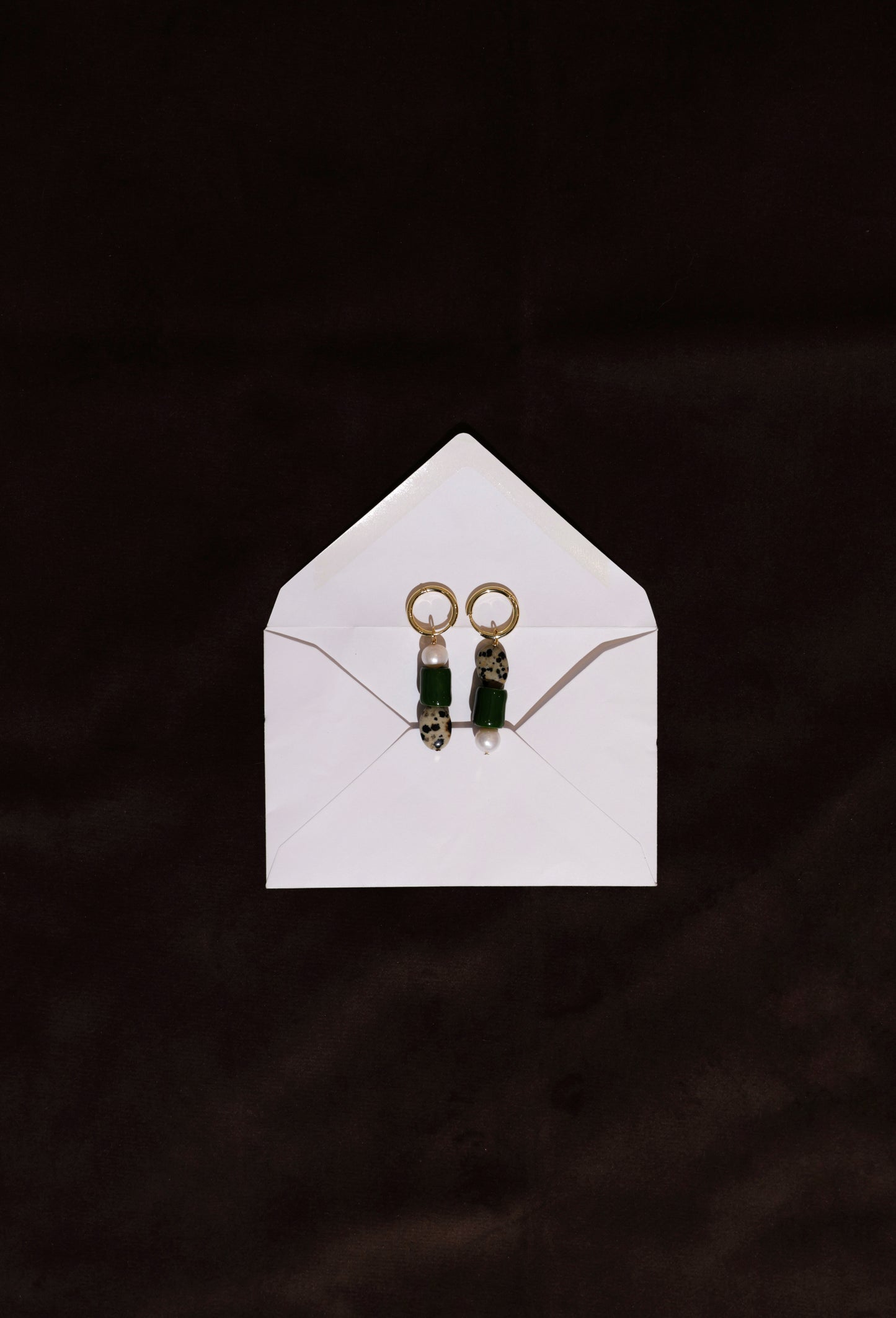 Kolczyki z perłami, agatem i ceramiką