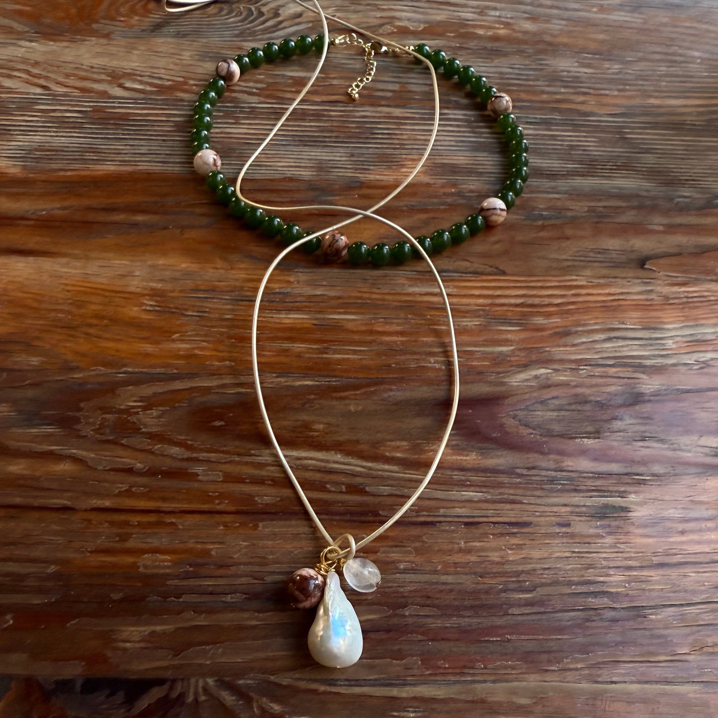 Naszyjnik z barokowej perły i mieszanki kamieni naturalnych