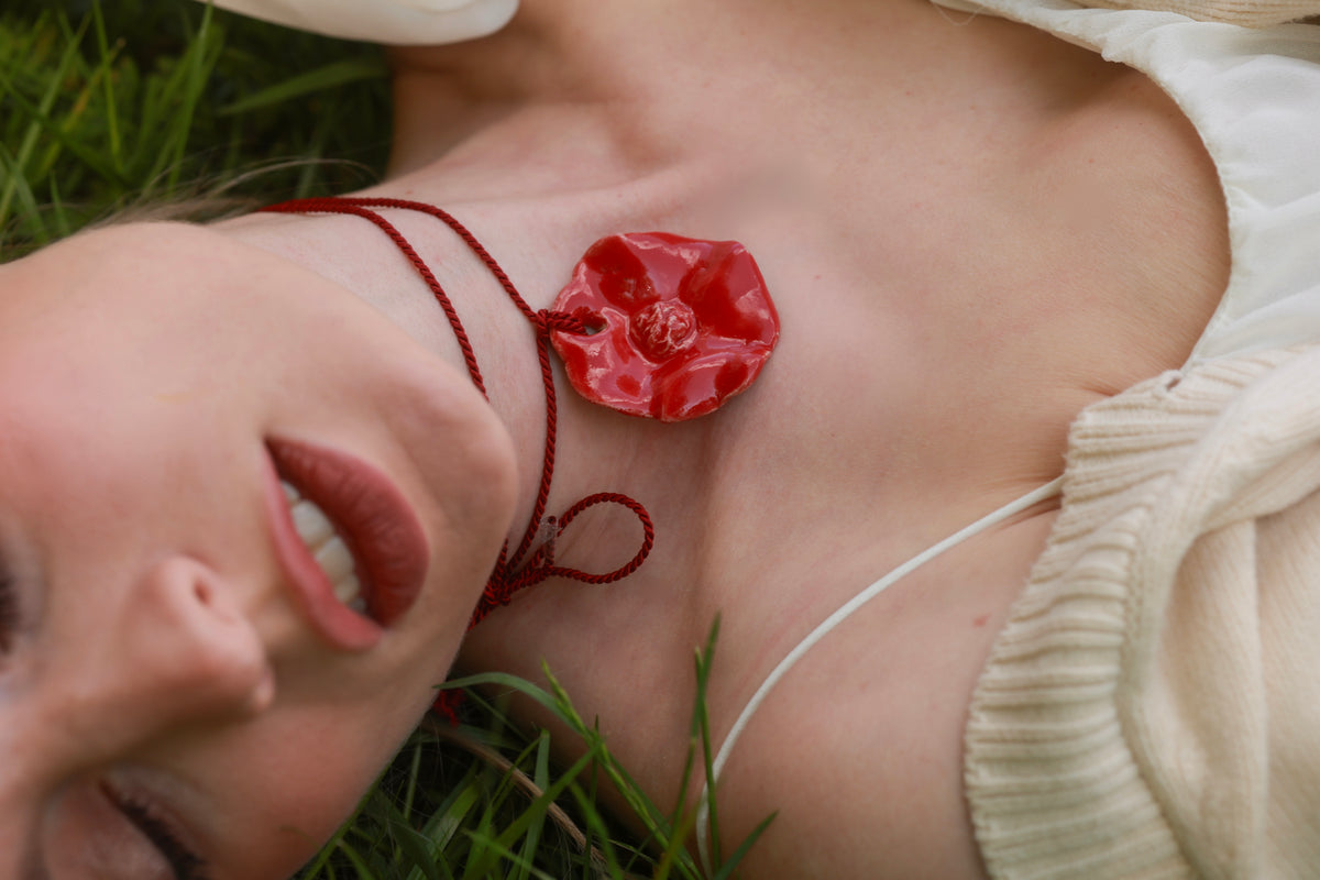 Naszyjnik FLORAL Mak Cherry