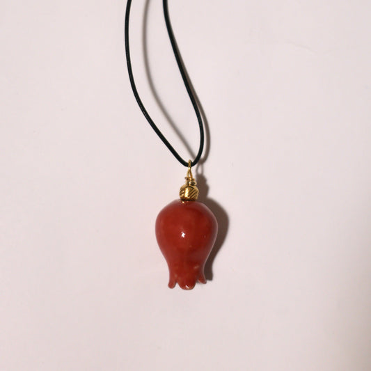 Naszyjnik SYMBOL Granat Cherry z czerwoną ceramiczną zawieszką granatu